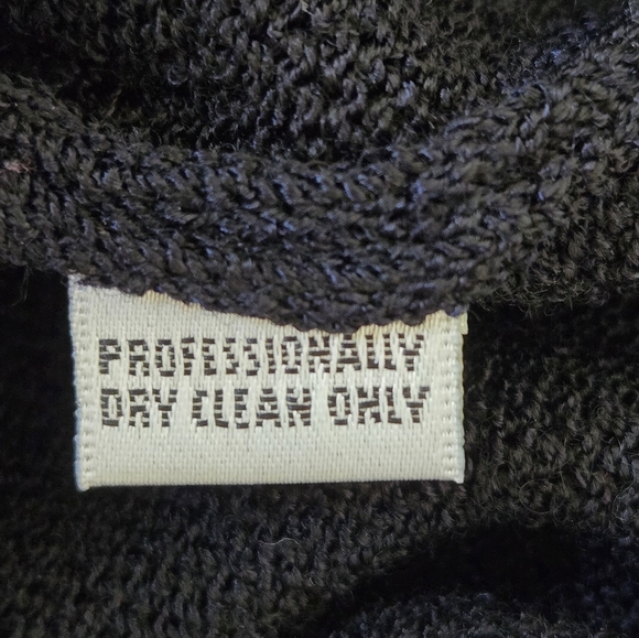 St. John Evening Santana Knit Long Maxi Skirt in Black 21" Side Slit Size 10 - Picture 8 of 16